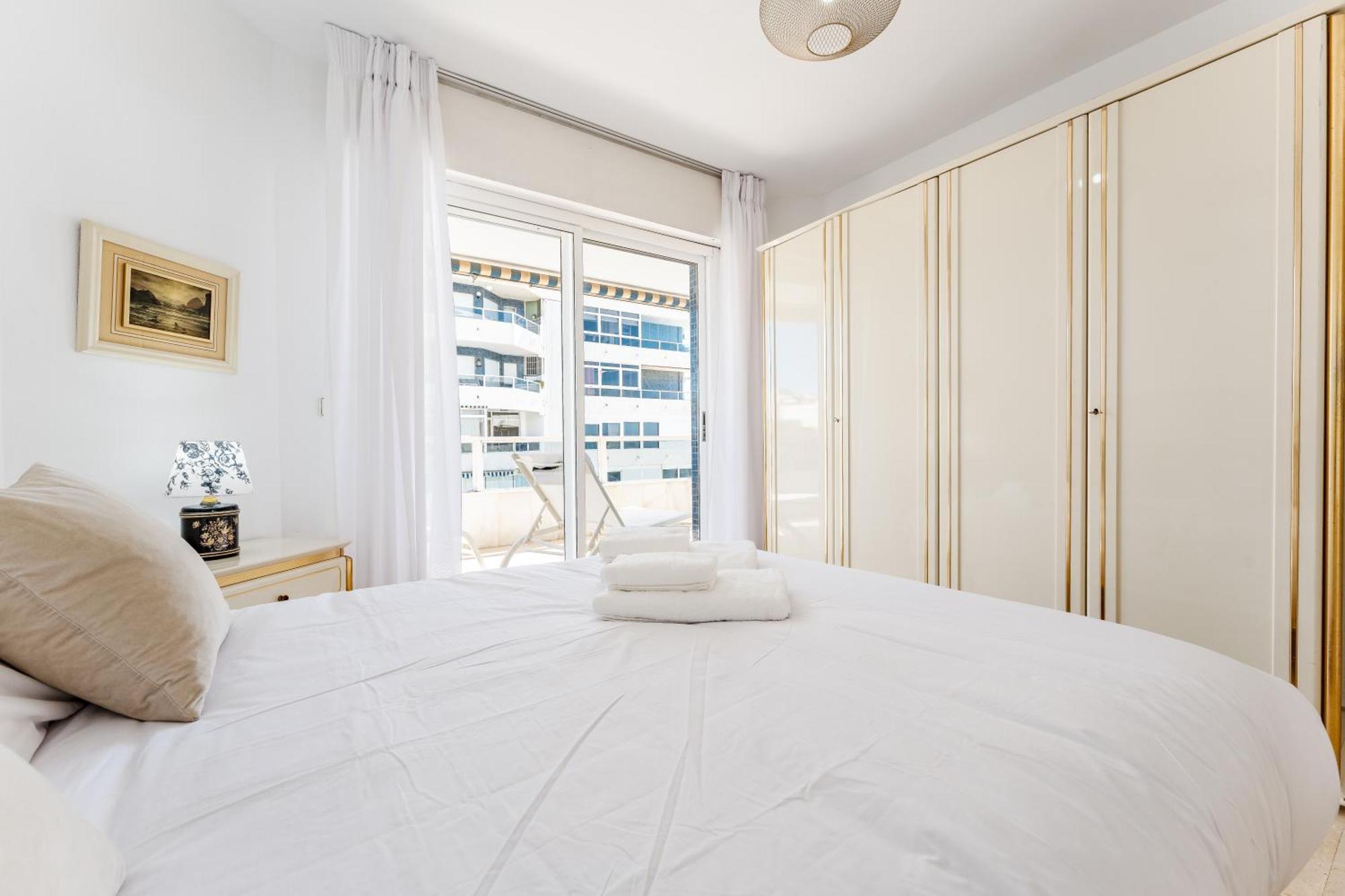 Tropico Carihuela View & Parking * Torremolinos